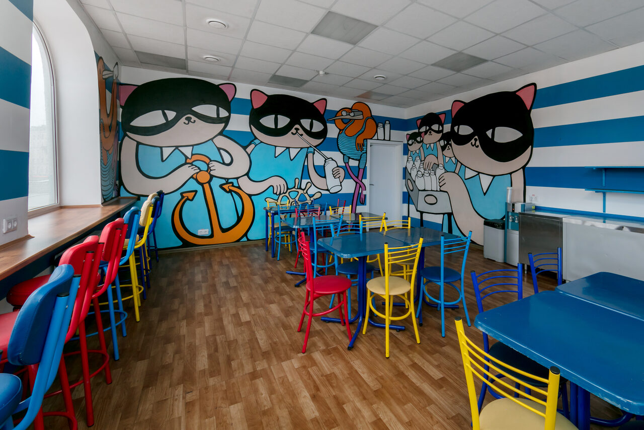 Арендовать  Аквахостел. Лофт на теплоходе