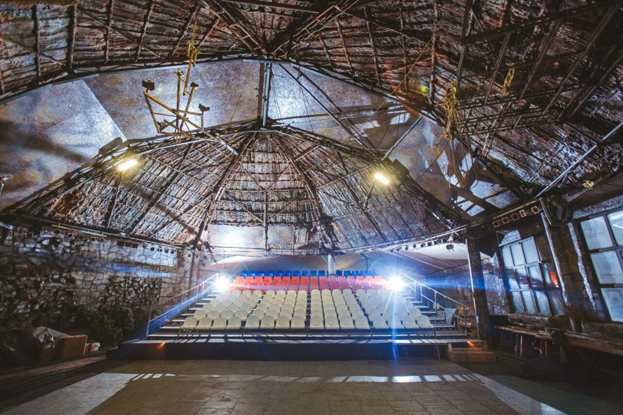 Арендовать Лофт-шатер со сценой