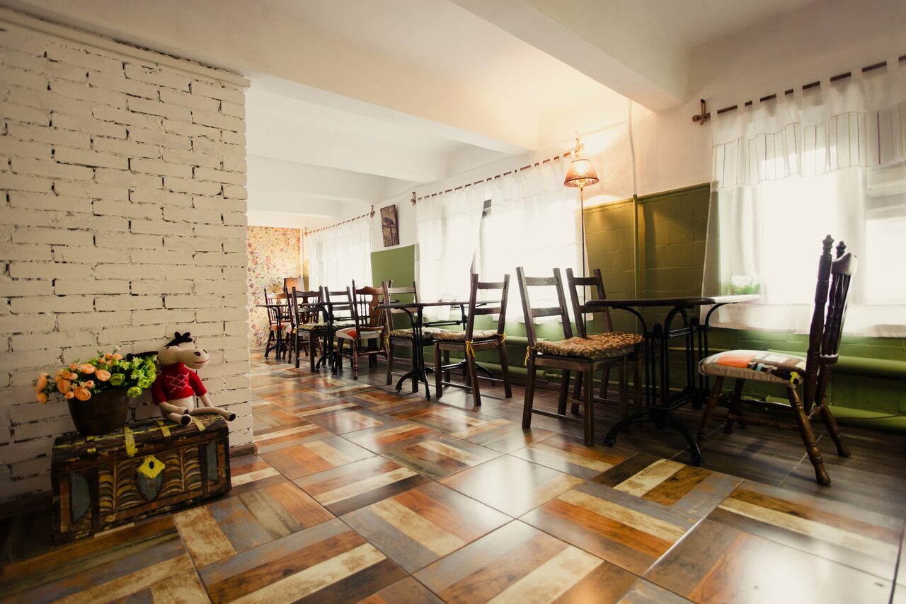 Арендовать Фотостудия Bouton. Лофт-кафе в стиле прованс 