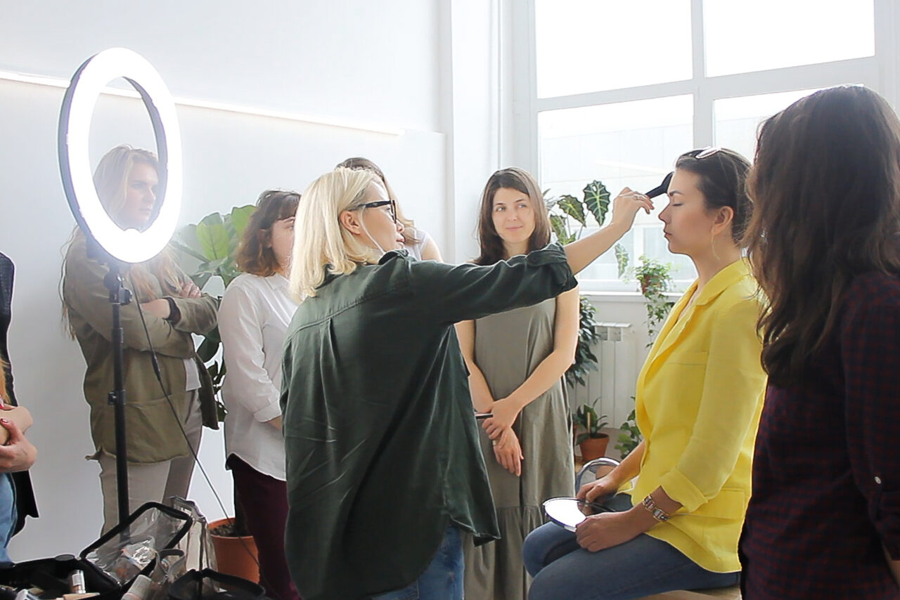 Арендовать Натура Место Белый тренинг-лофт