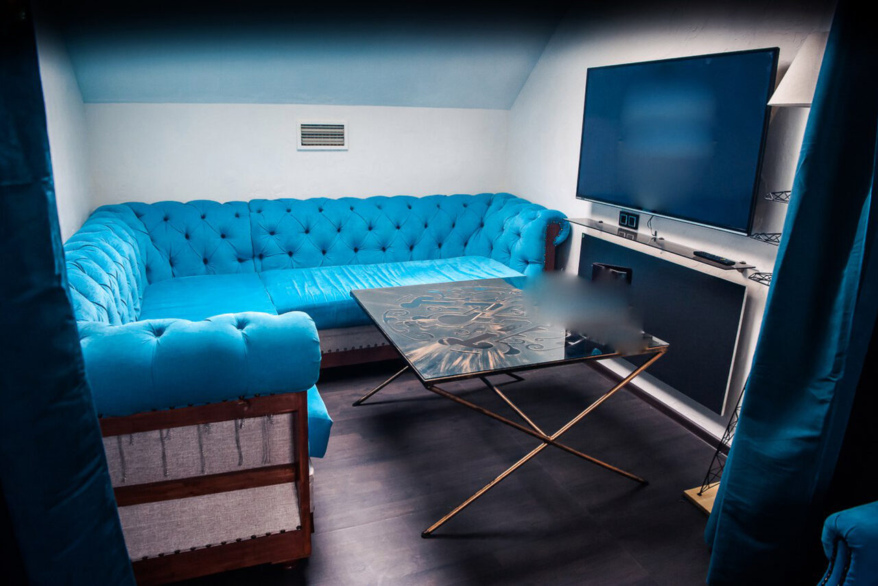 Арендовать МЯТА LOUNGE Лофт-кальянная на Красных воротах