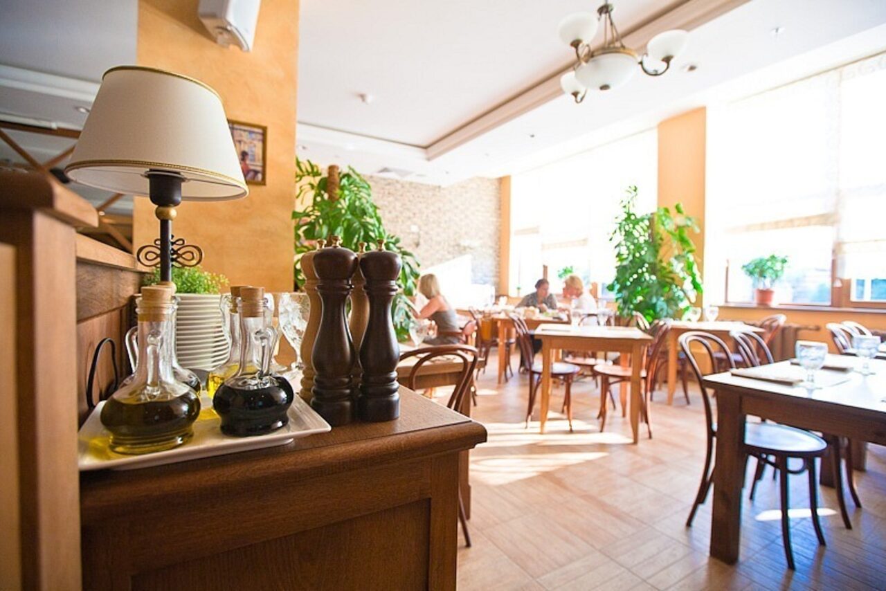 Арендовать Ресторан "ФанФлан"