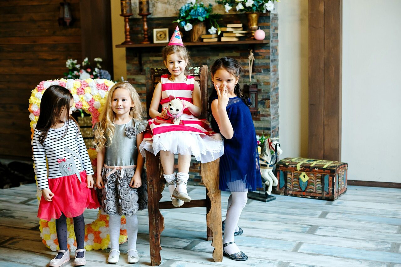 Арендовать Фотостудия Bouton. Лофт стилизованный под загородный дом