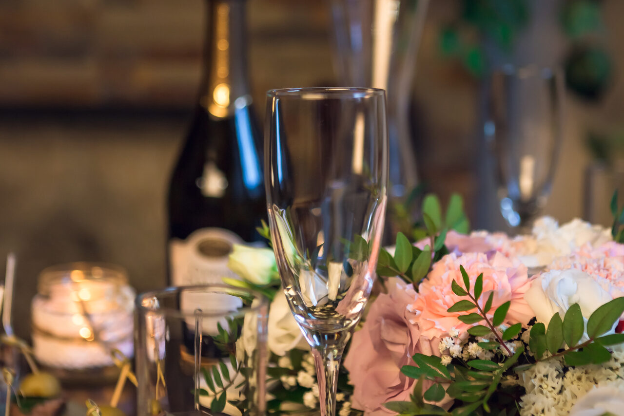 Арендовать Фотостудия Bouton. Лофт стилизованный под загородный дом