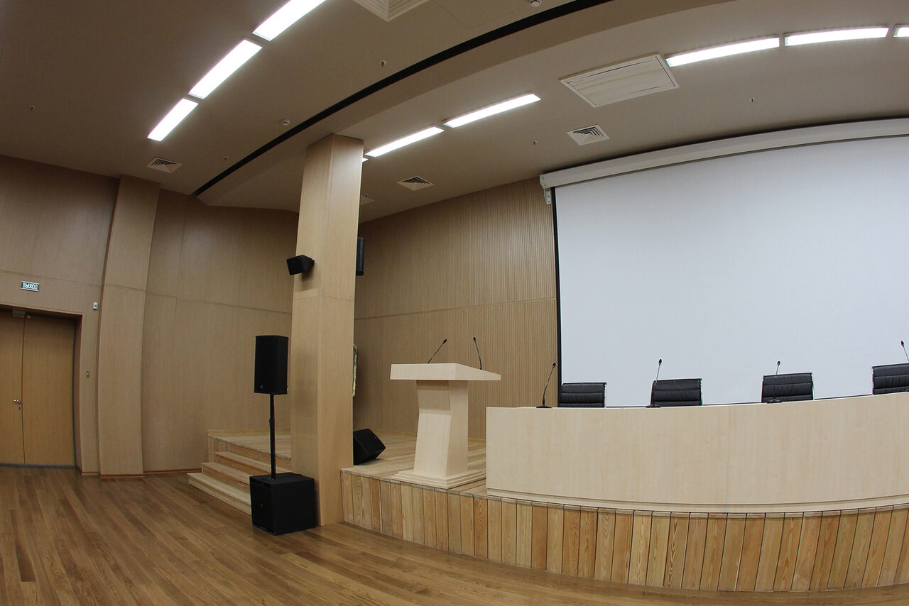 Арендовать "Атриум"