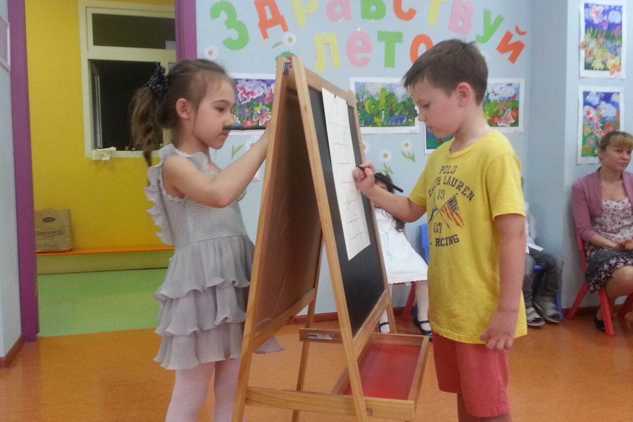 Арендовать Детский лофт с фортепиано 
