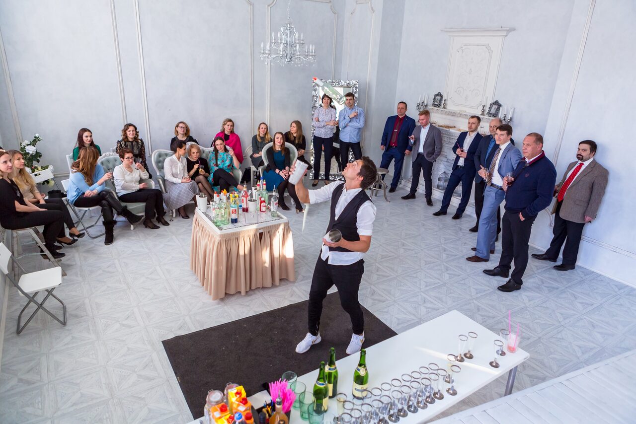 Арендовать Фотостудия Bouton. Лофт в стиле арт-деко