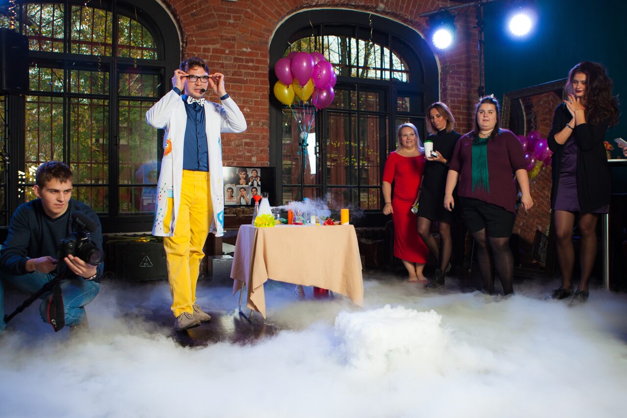 Арендовать БАХРУШИНЪ LOFT. Лофт с арочными окнами 