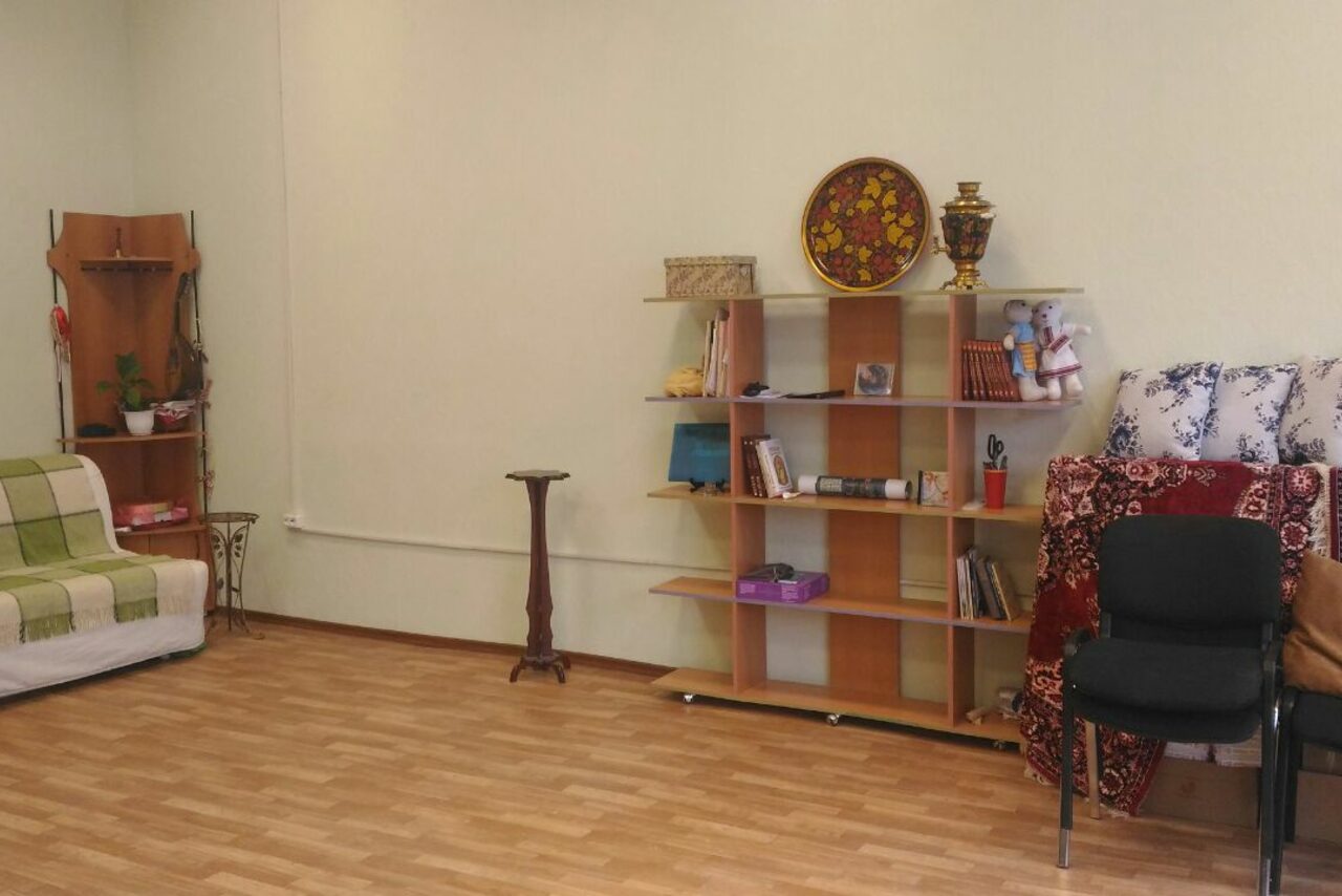 Арендовать Комната с зоной для чаепития