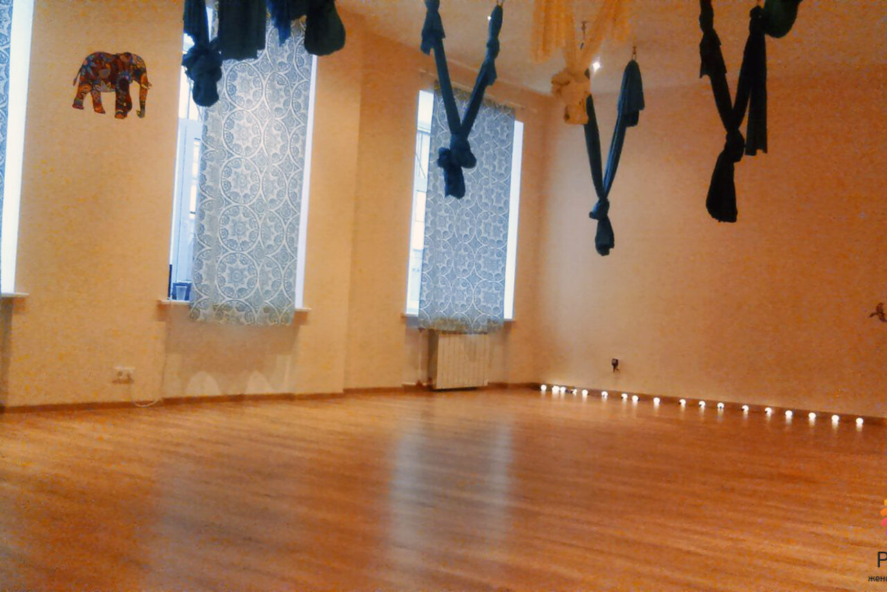 Арендовать Йога-центр "Радуга"