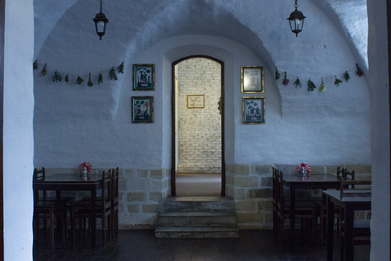 Арендовать Андеграунд клуб Гарцующий Дредноут