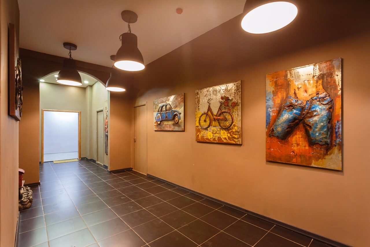 Арендовать StolOFFka Дизайнерский конференц-зал