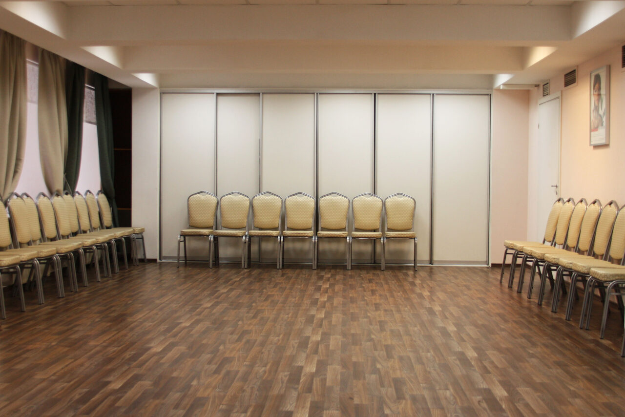 Арендовать Зал "Открытий"