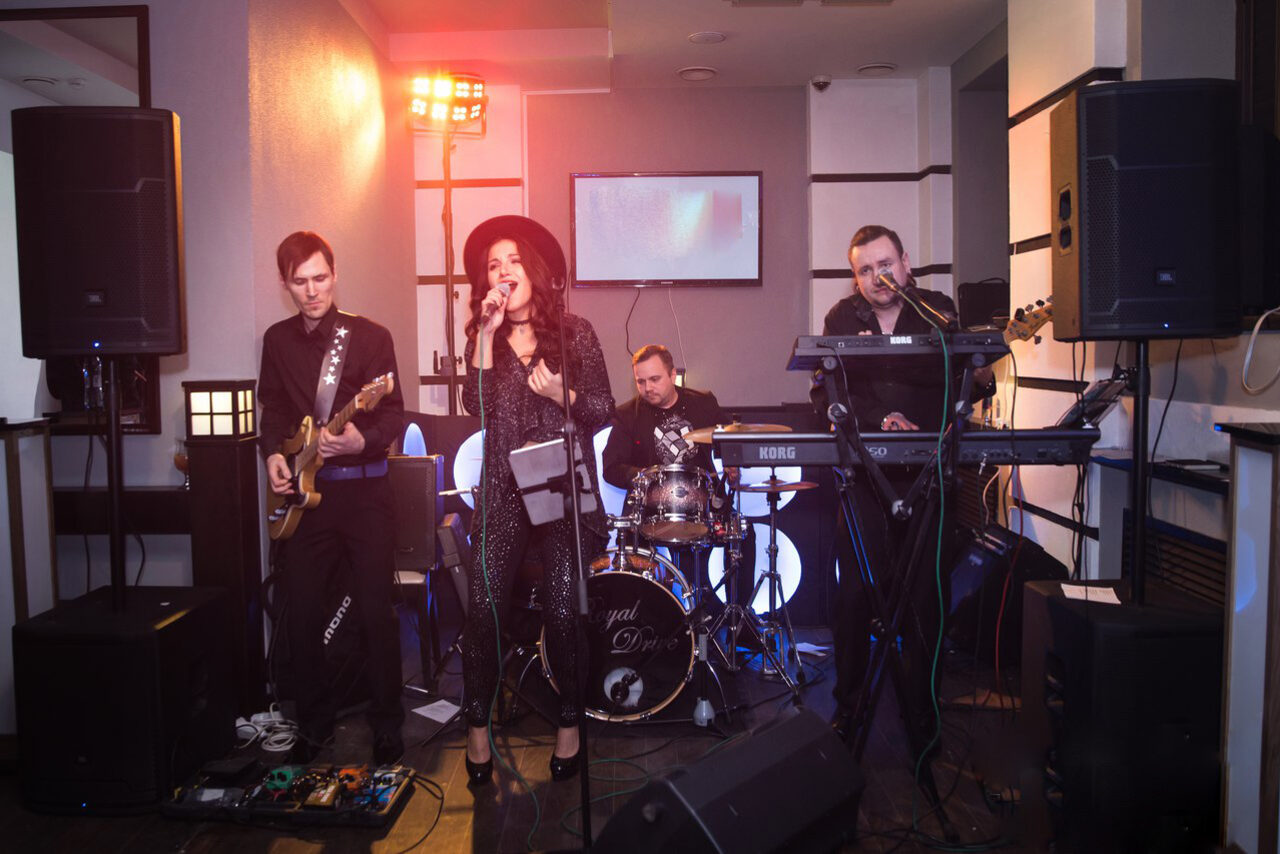 Арендовать Клуб Ведущих Лофт с оборудованием 