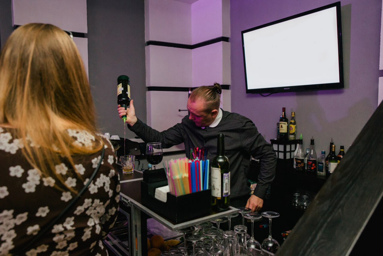 Арендовать Клуб Ведущих Лофт с оборудованием 