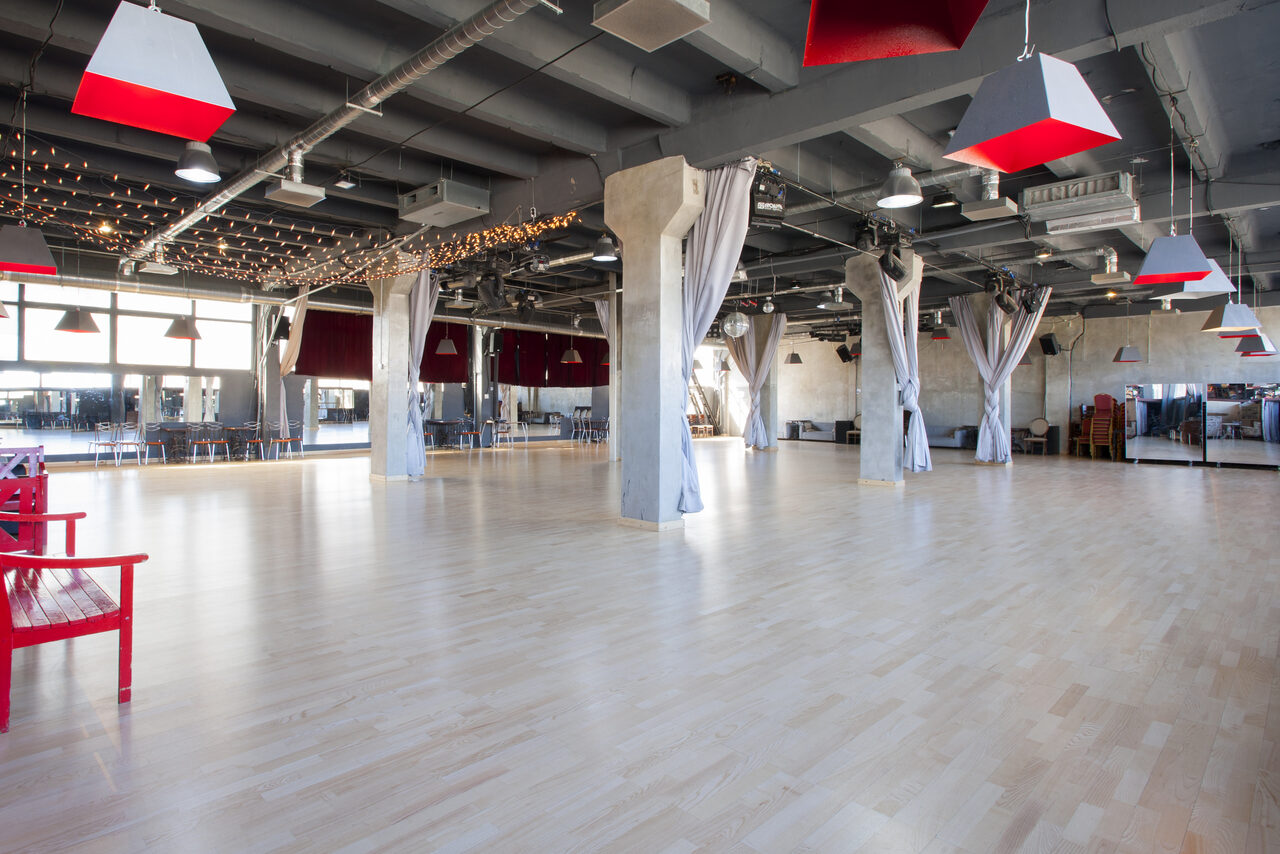 Арендовать Tango Center (Танго Центр). Лофт с большим танцполом