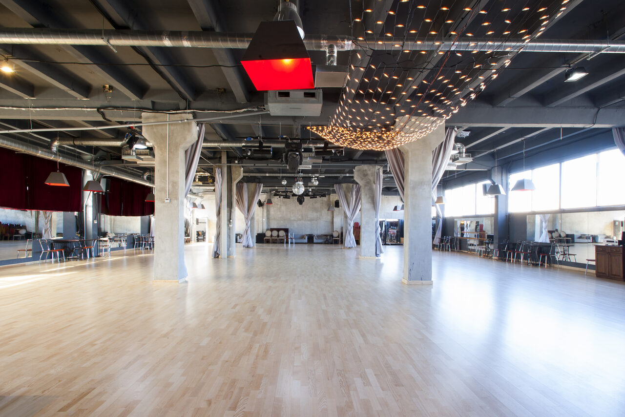 Арендовать Tango Center (Танго Центр). Лофт с большим танцполом