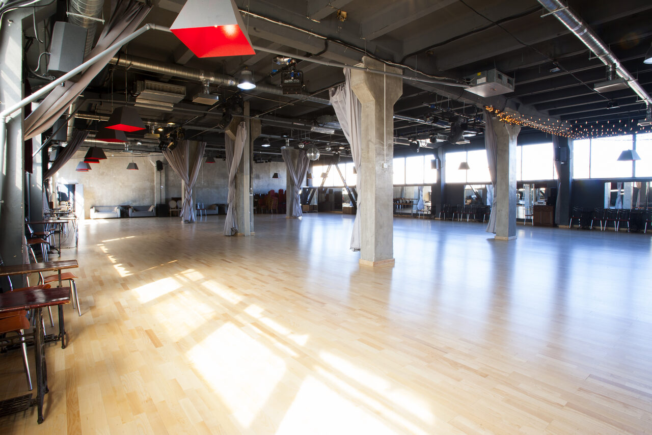 Арендовать Tango Center (Танго Центр). Лофт с большим танцполом