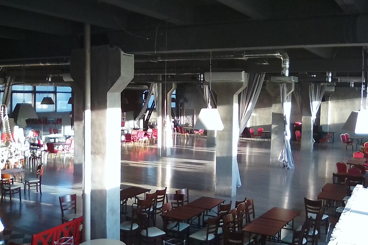Арендовать Tango Center (Танго Центр). Лофт с большим танцполом