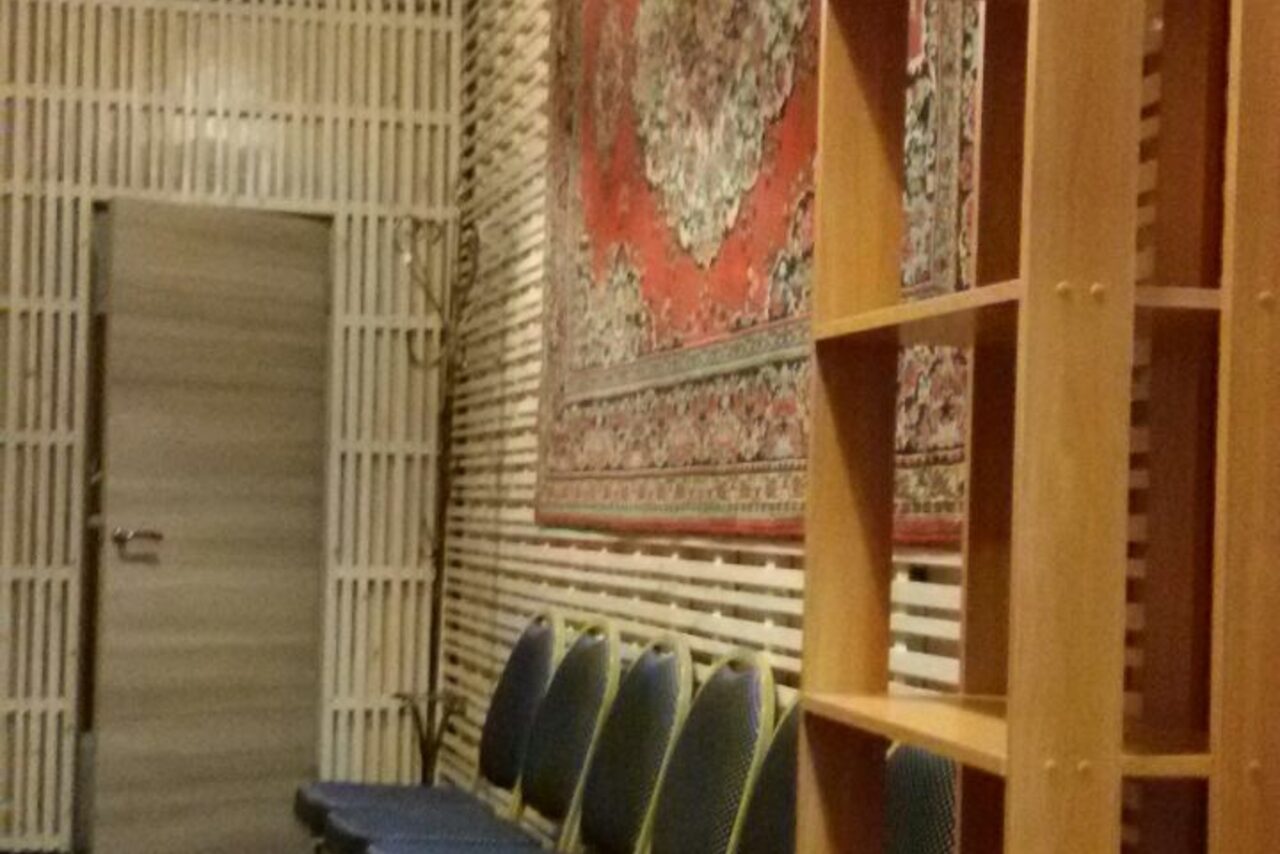 Арендовать Лофт-пространство с подиумом 