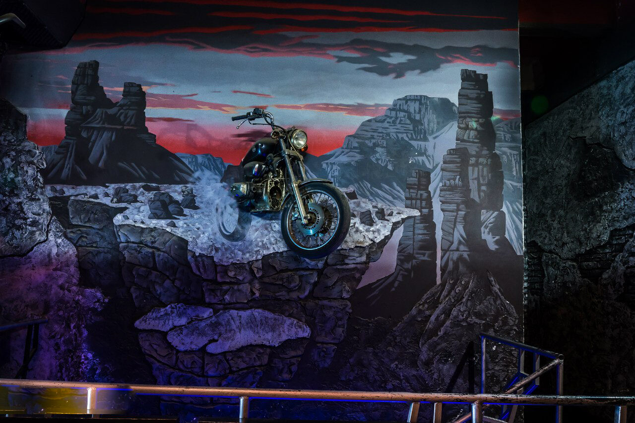 Арендовать Брутальный лофт с барной стойкой