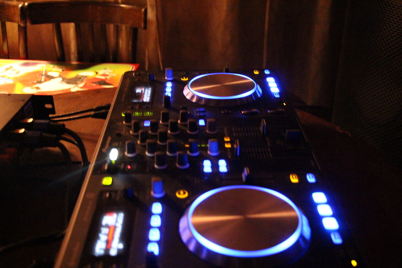 Арендовать загородный клуб "Партизан" в лесу под Истрой