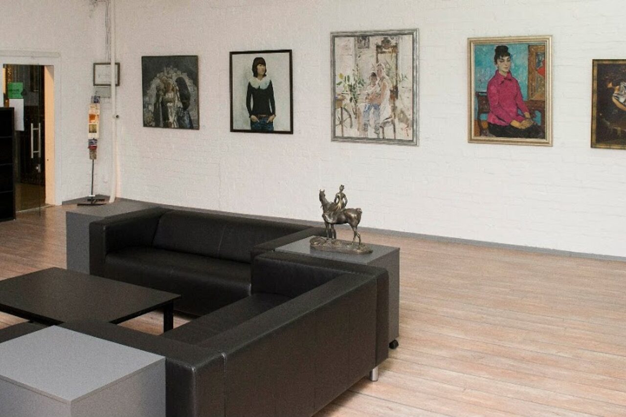 Арендовать Лофт-галерея на Ваське