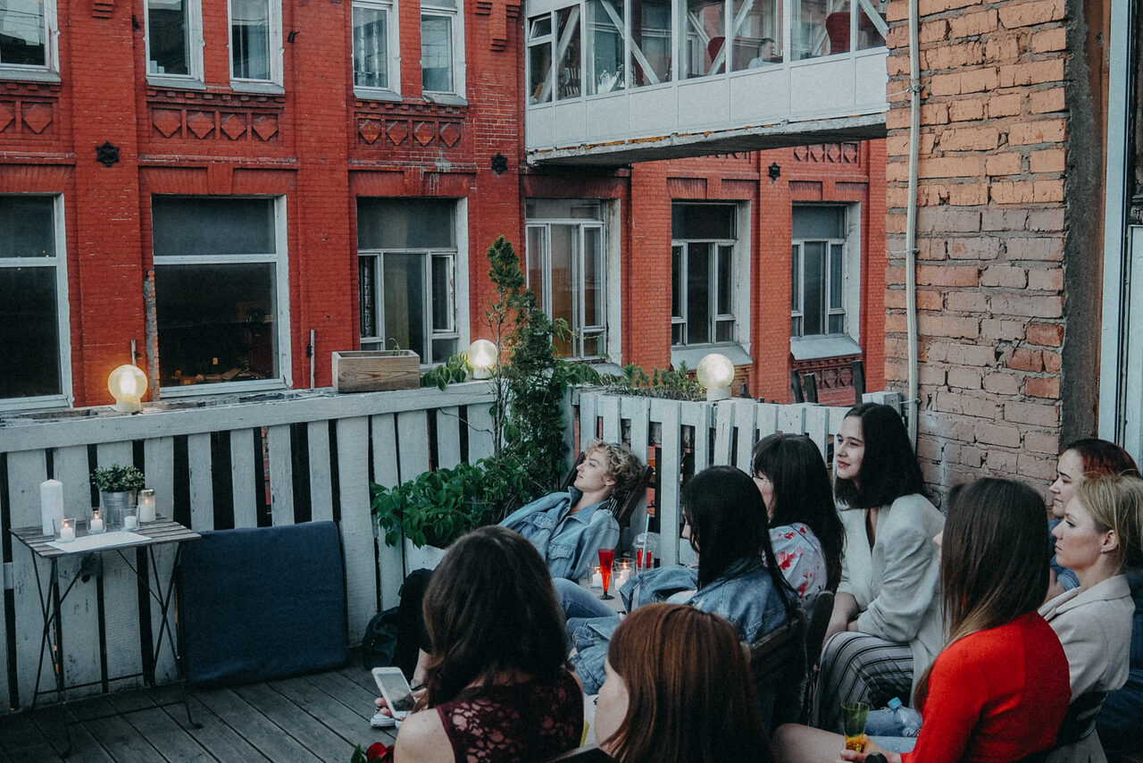 Арендовать Cloud Nine. Арт-пространство на мансардном этаже