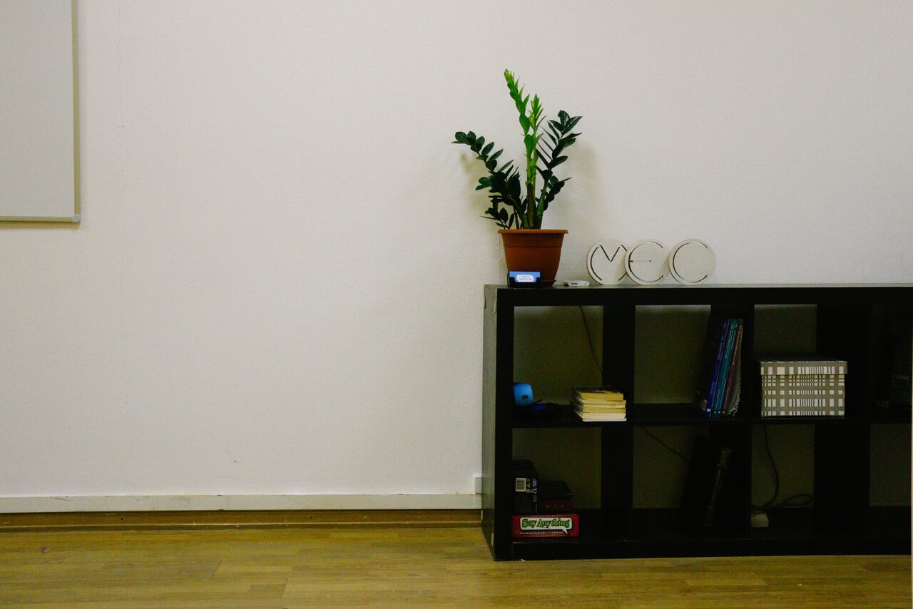 Арендовать Moscow English Club Аудитория с большим окном