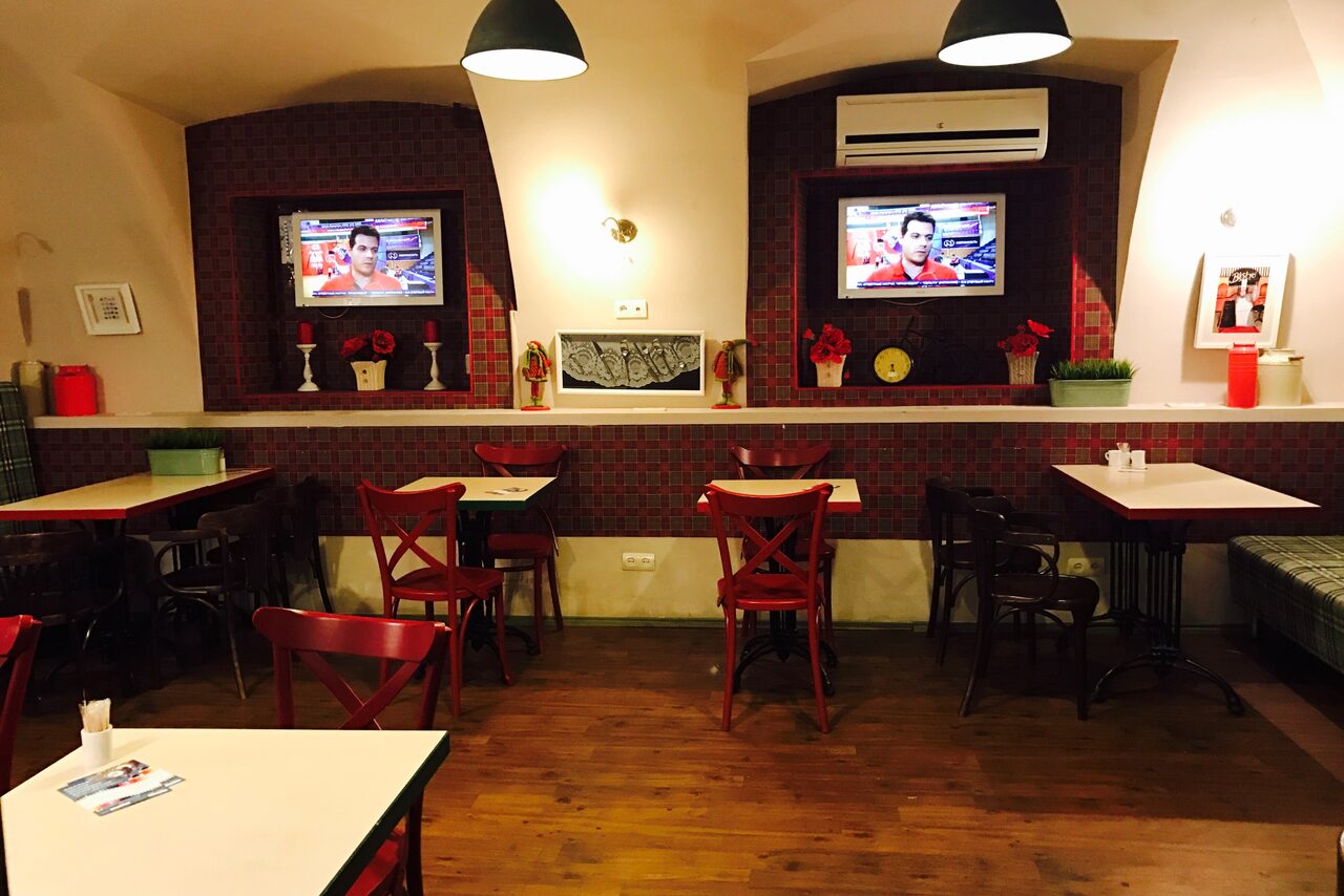 Арендовать Кафе 3/60 Casual Cafe Небольшой лофт на Спортивной