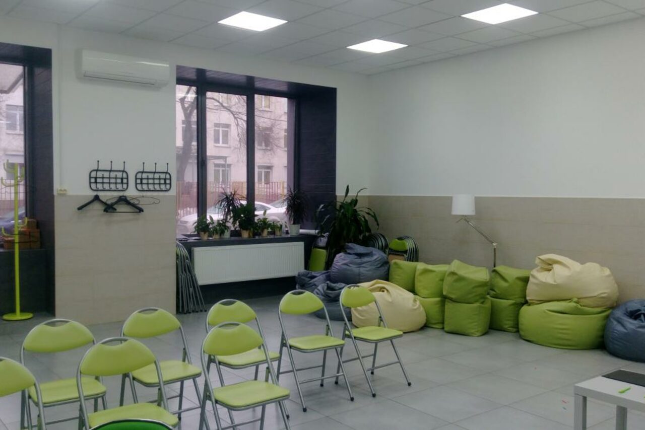 Арендовать Тренинговый зал- вход с улицы