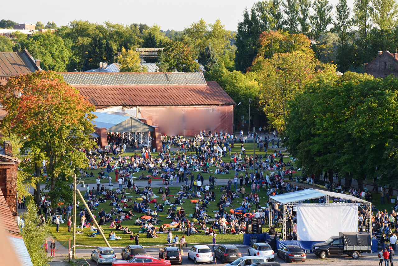 Арендовать Петровский Арсенал Открытая арт-площадка в Сестрорецке
