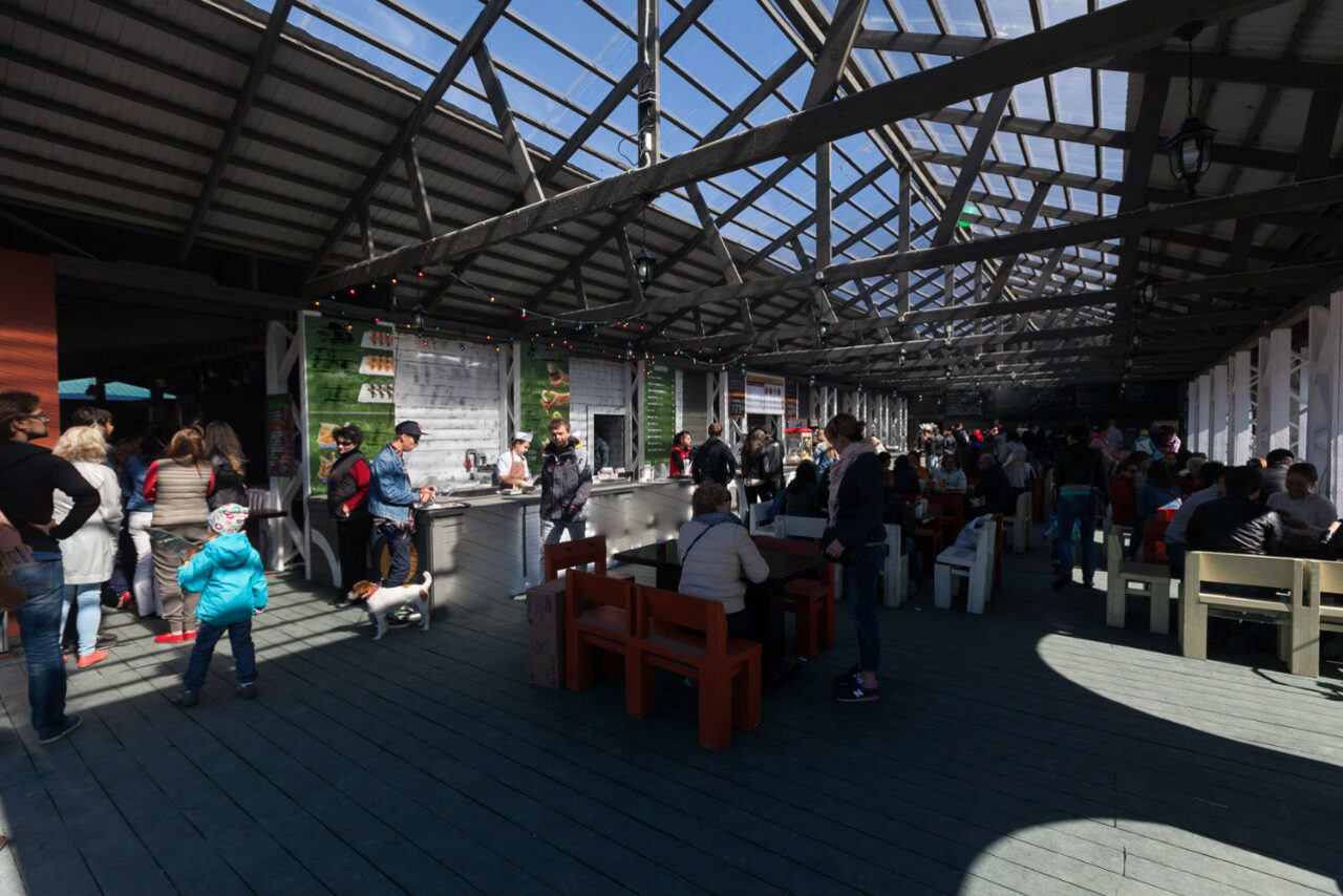 Арендовать Петровский Арсенал Открытая арт-площадка в Сестрорецке