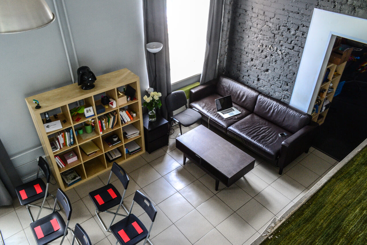 Арендовать Флакон Loft-студия с балконом