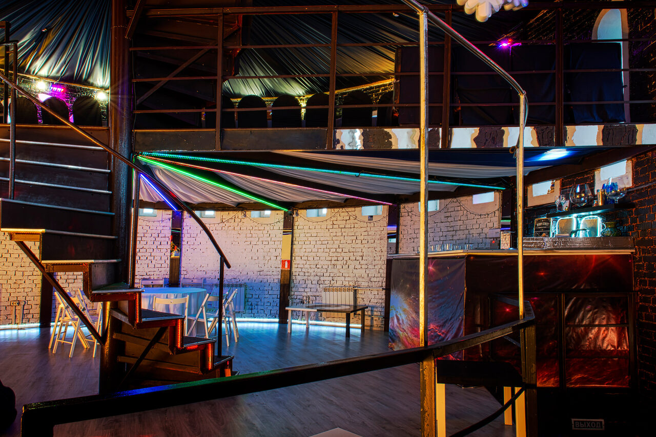 Арендовать CASTLE LOFT. Круглый лофт в Кремле