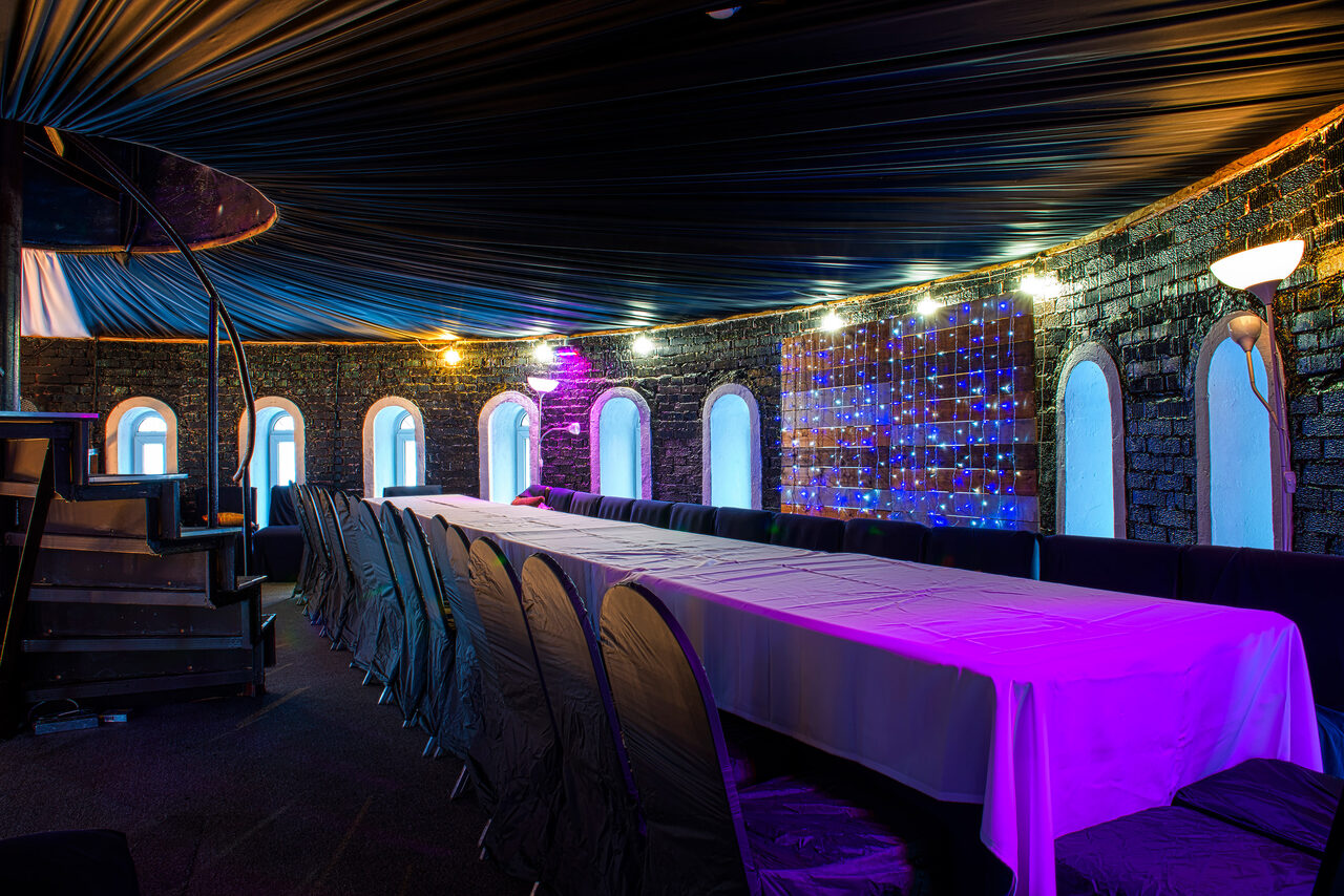 Арендовать CASTLE LOFT. Круглый лофт в Кремле