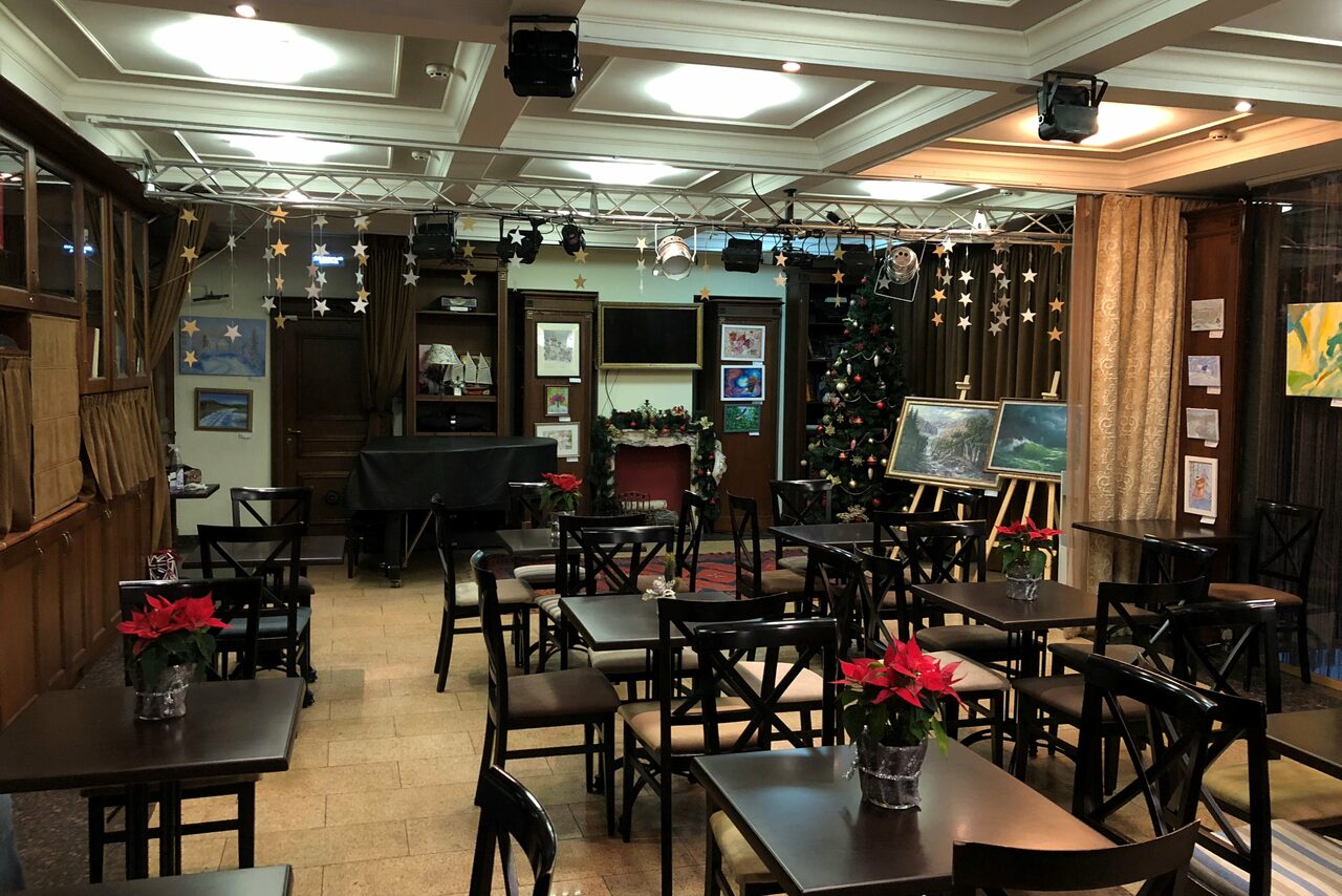 Арендовать Дом на Патриарших Арт-пространство в центре Москвы