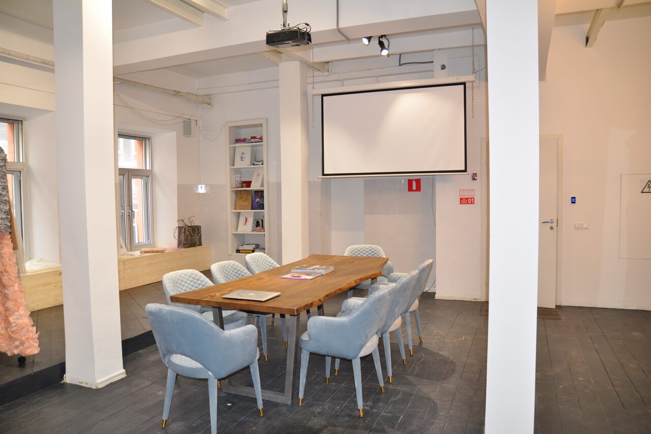 Арендовать Двойной белый лофт 