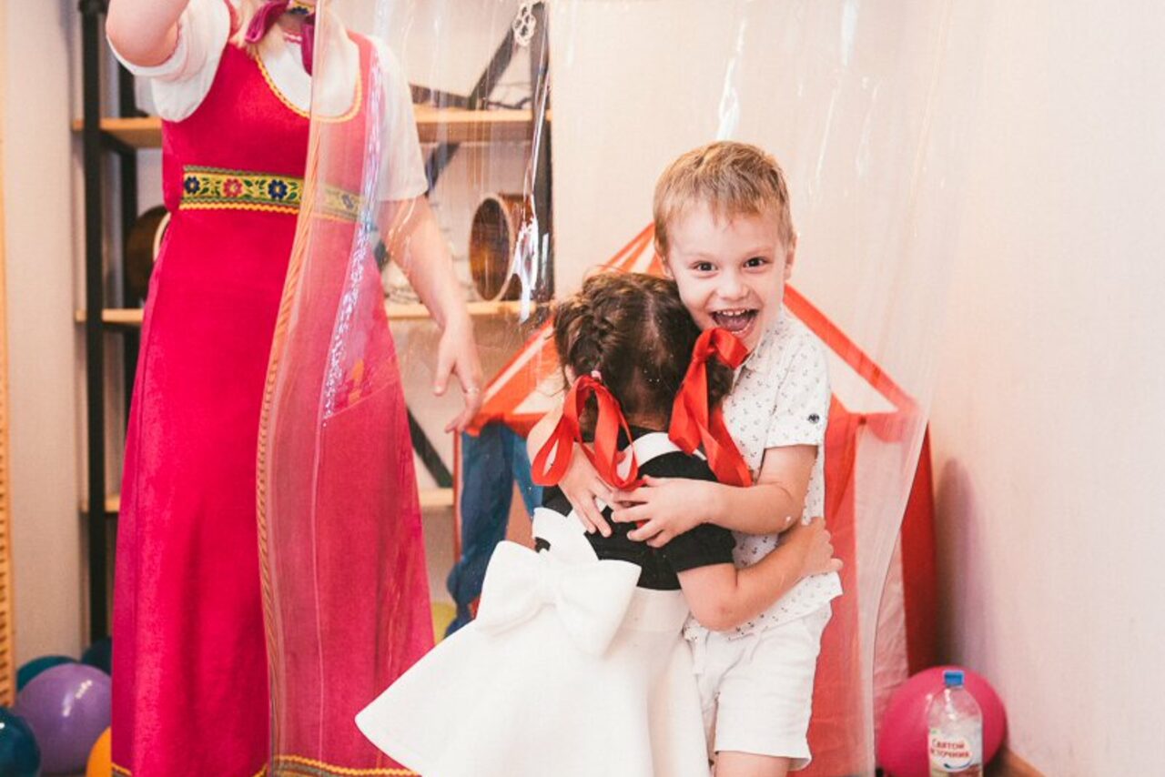 Арендовать Небольшой лофт с кухонькой 