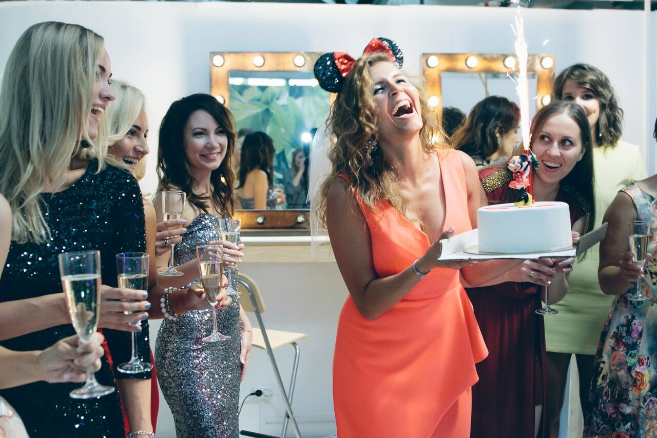 Арендовать Бесконечная гардеробная Фотогеничный лофт 