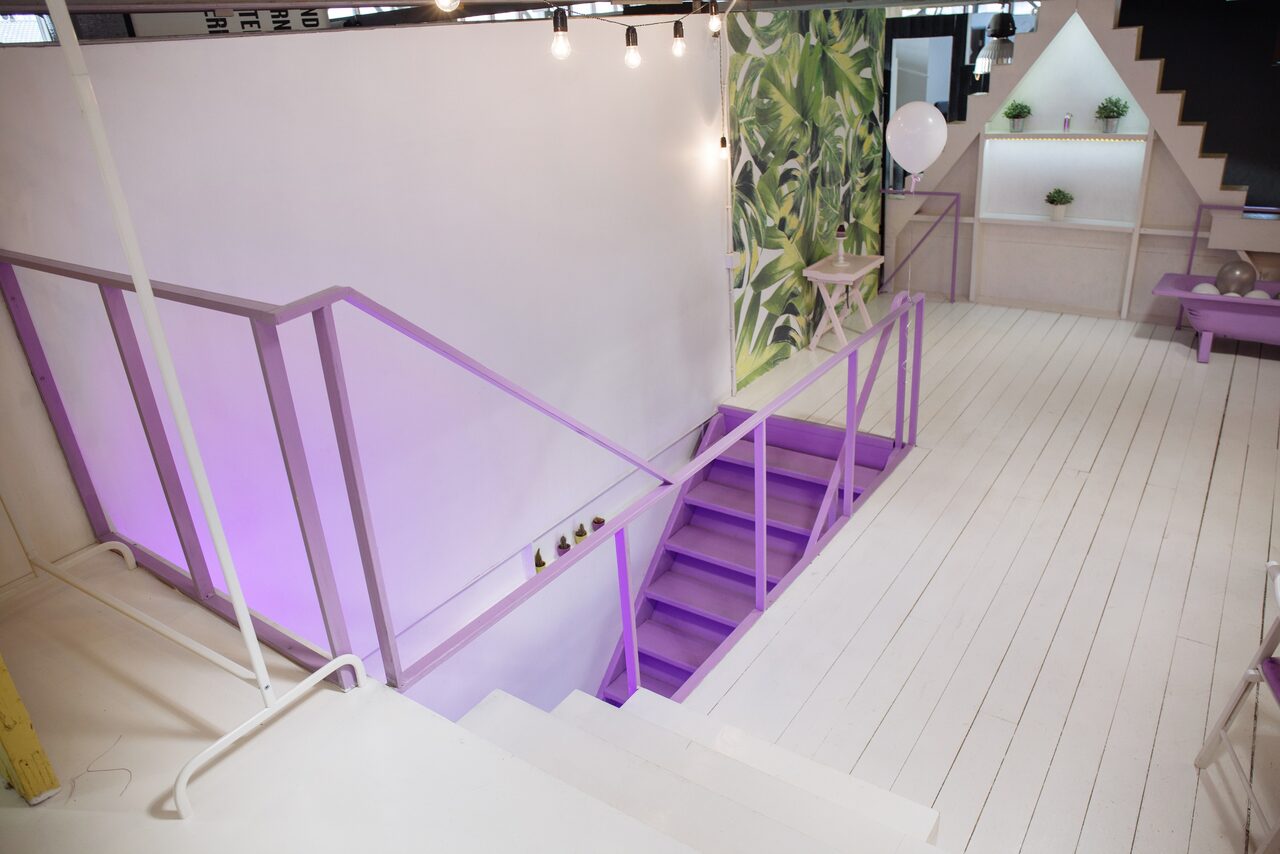 Арендовать Бесконечная гардеробная Фотогеничный лофт 