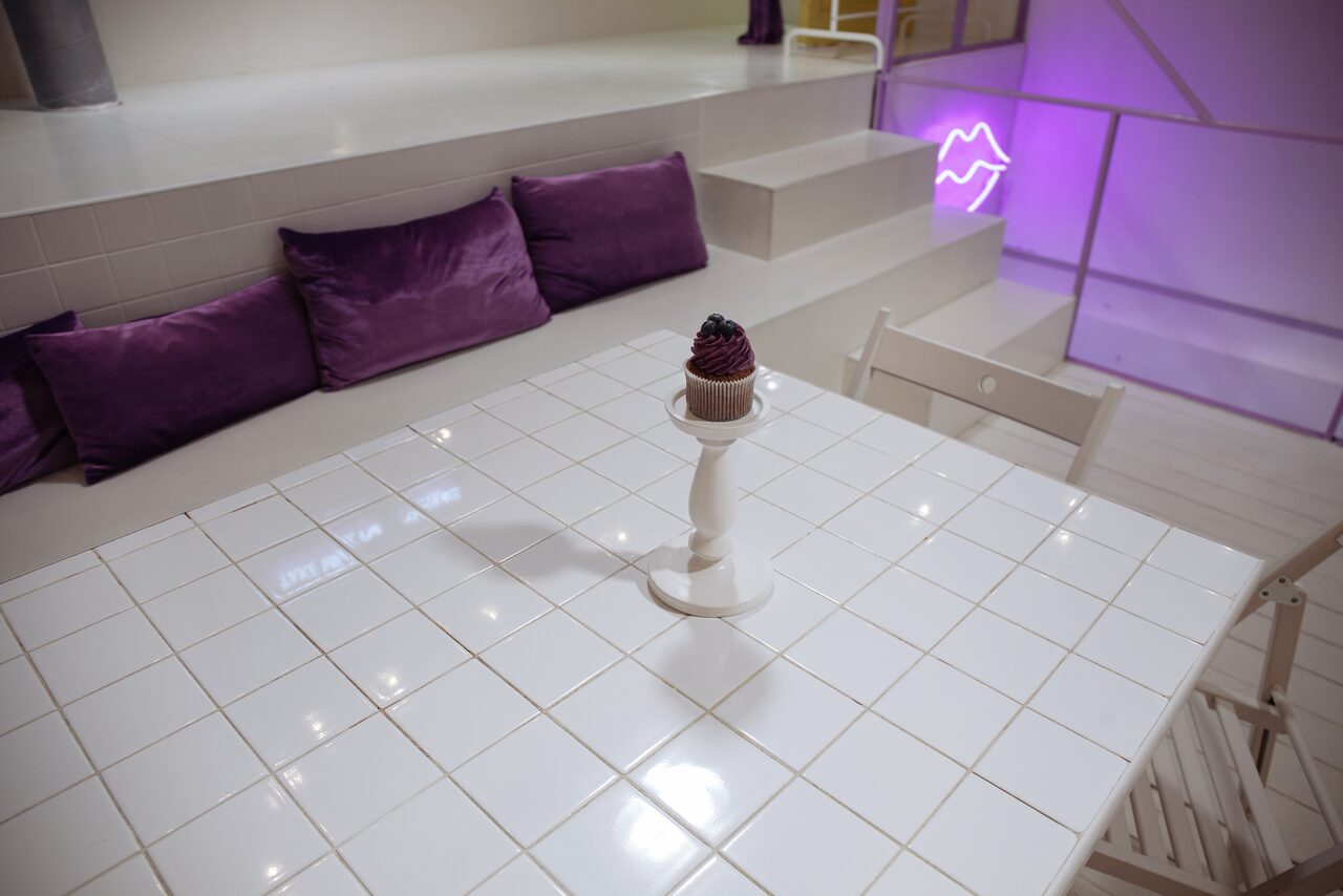 Арендовать Бесконечная гардеробная Фотогеничный лофт 