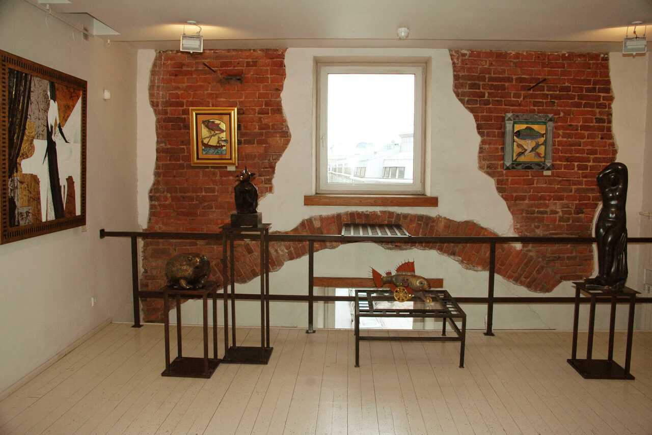 Арендовать Галерея искусств и ресторан "Чердак Художника"