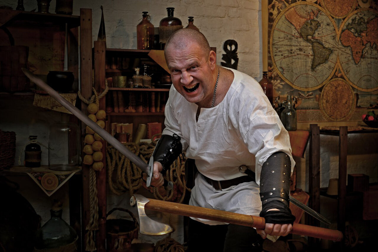 Арендовать Фотостудия Замок Гоя. Средневековый лофт 