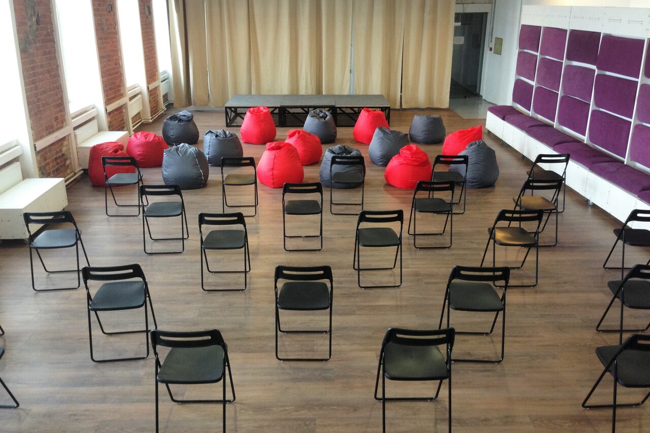 Арендовать Креативное пространство Ткачи