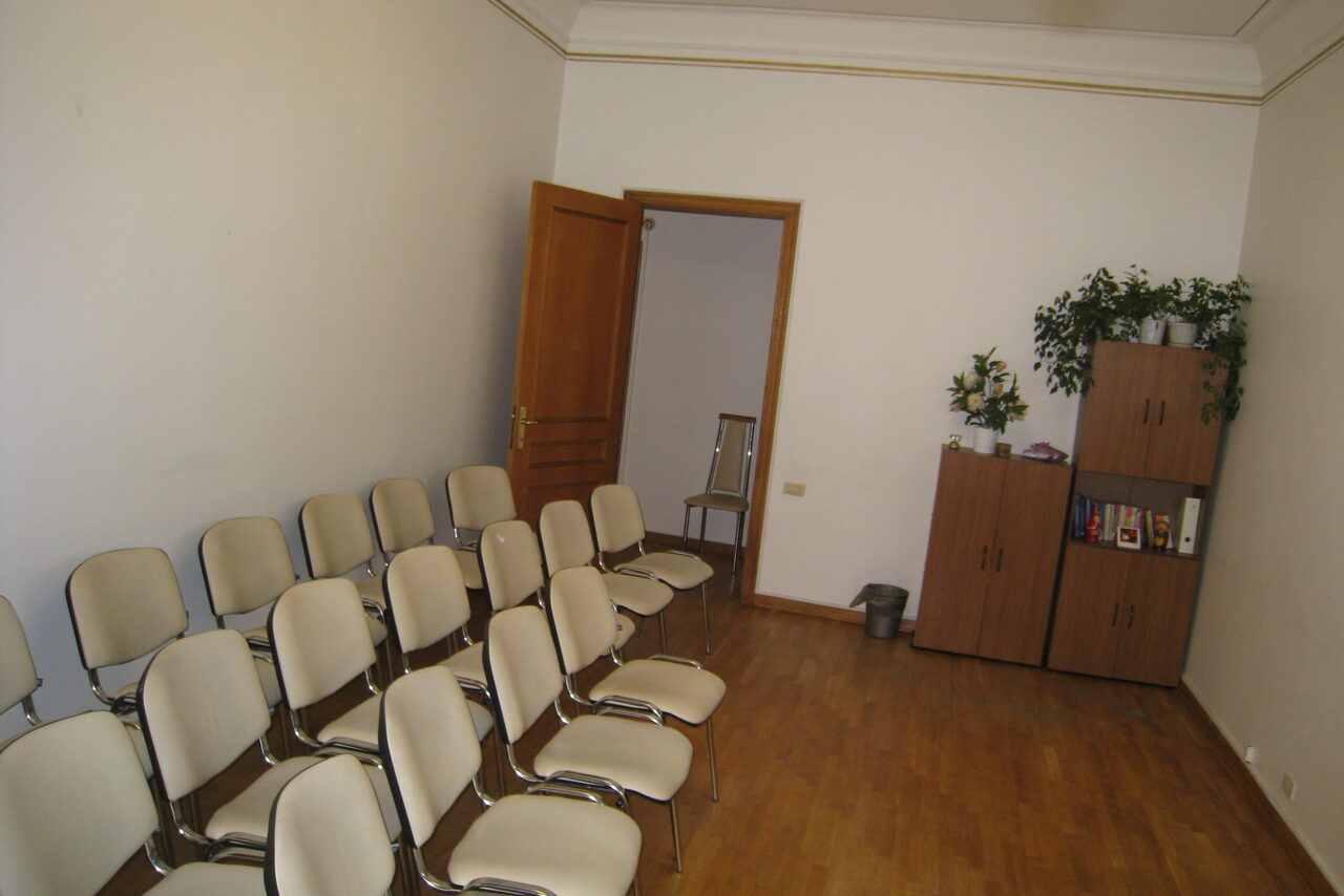 Арендовать Академия развития Личности Зал для тренингов #4