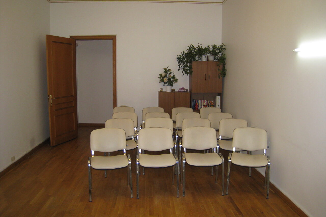 Арендовать Академия развития Личности Зал для тренингов #4