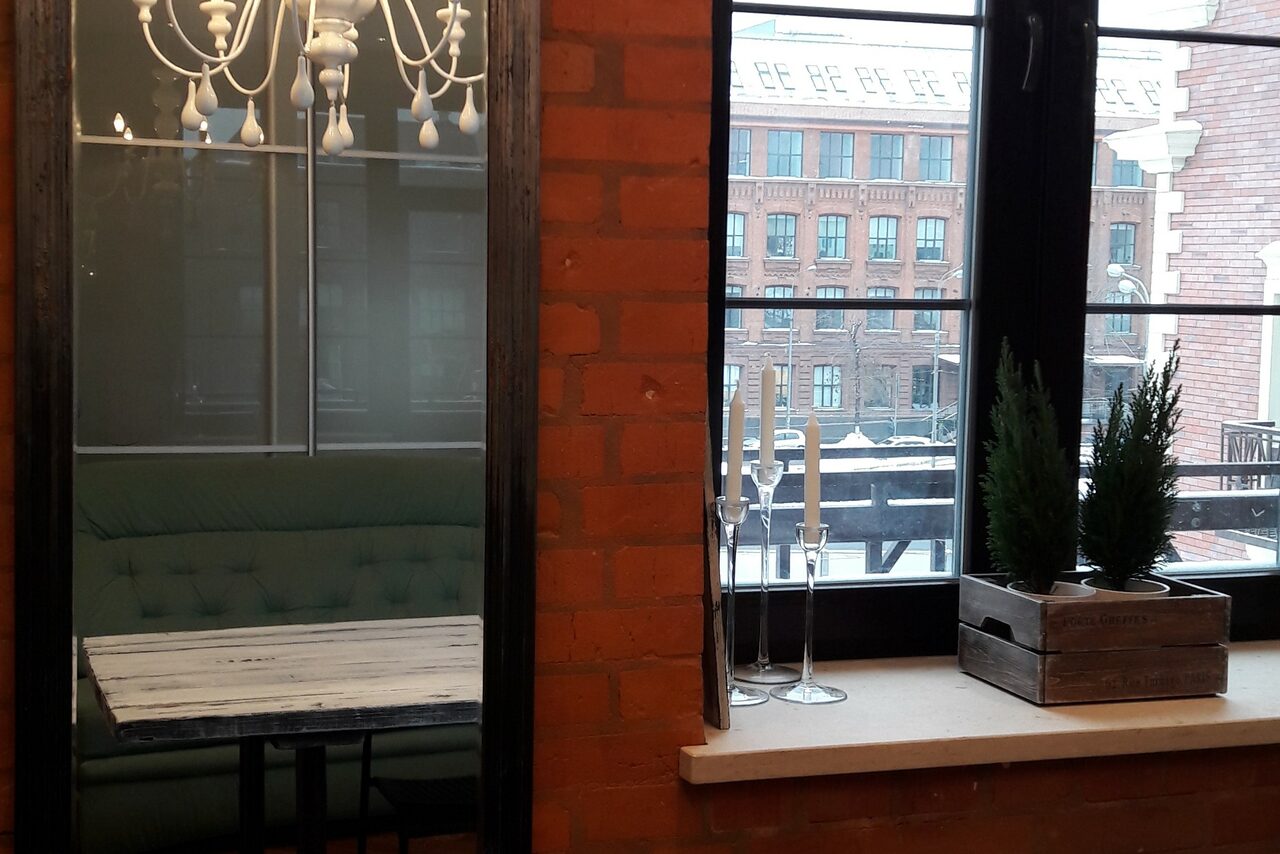 Арендовать Мини-лофт с кухней