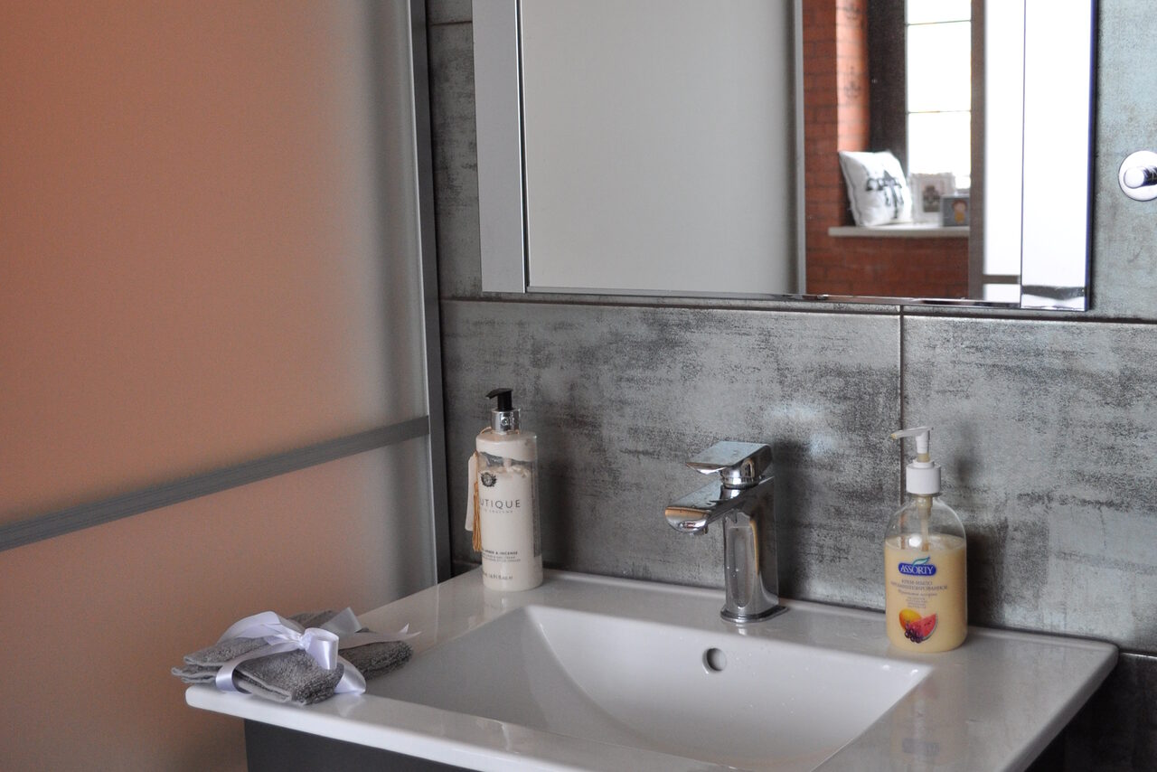 Арендовать Мини-лофт с кухней