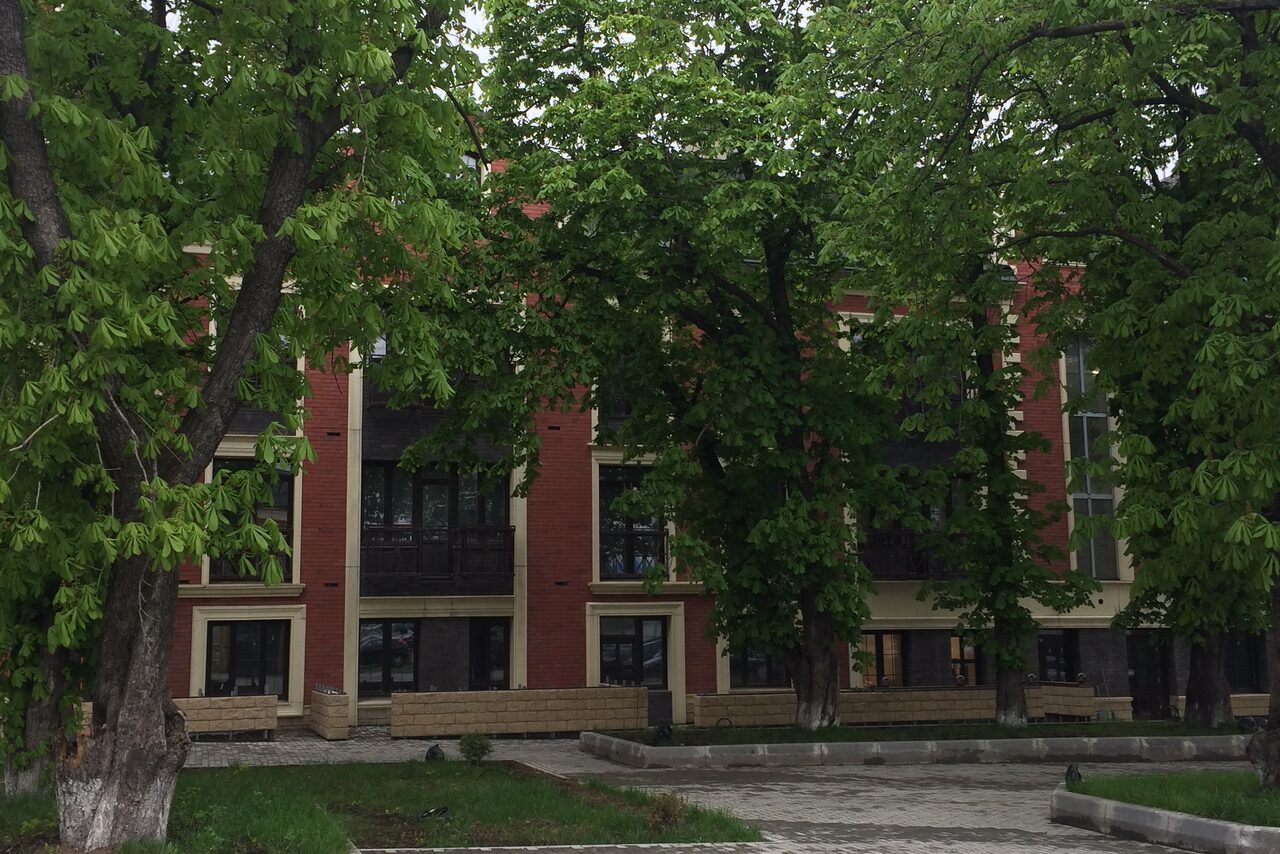 Арендовать Мини-лофт с кухней